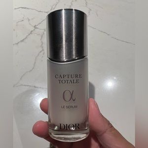 New Anti-Aging Christian Dior Capture Totale Le Serum 30 ml 1.0 oz, New W/O Box
